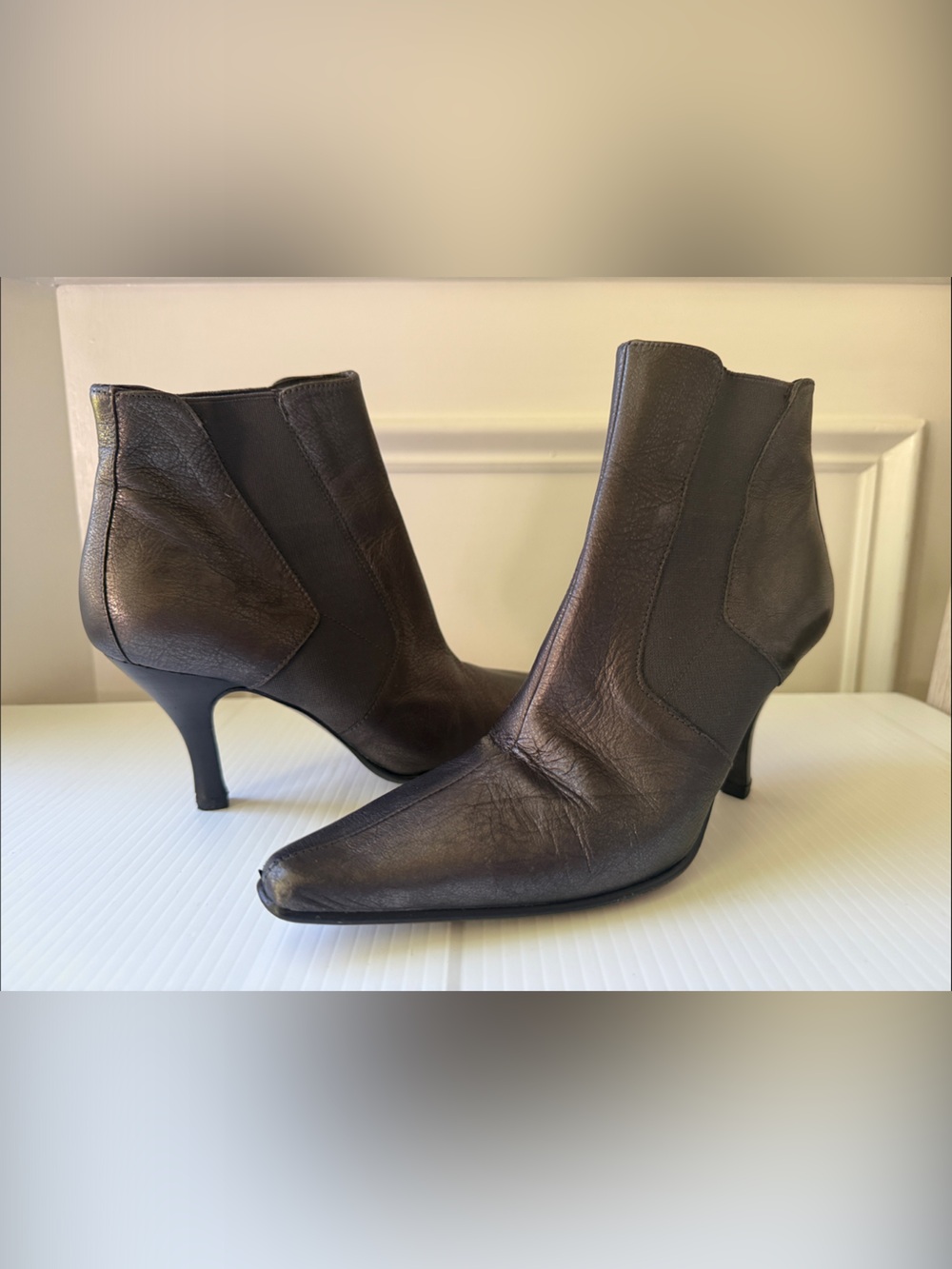 Donald J. Pliner Dark Grey  Leather Pointed Ankle Booties Size 7M